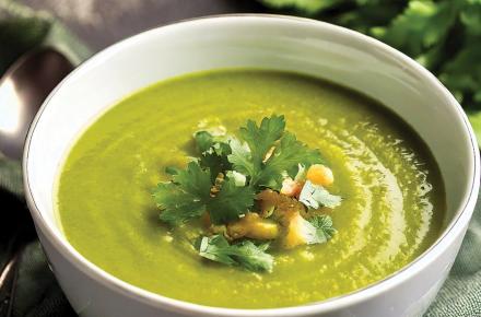 Bowl of green gazpacho