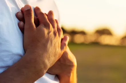 GettyImages-609083620_handsonheart_hero.jpg