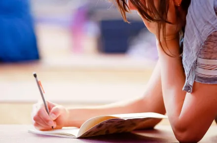KRIPALURR-18_writing_hero.jpg