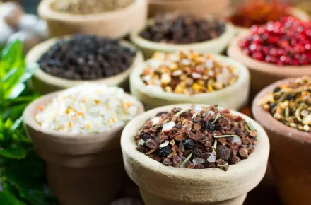Living%20Ayurveda_Hero_1900x831_.jpg