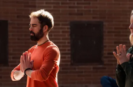 partneryoga_hero2.jpg