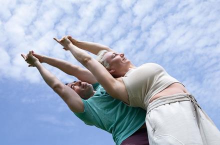 couple spring yoga