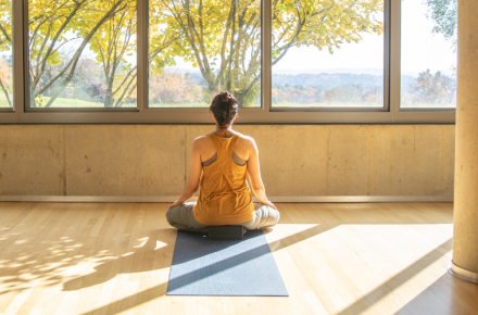 silent retreat image