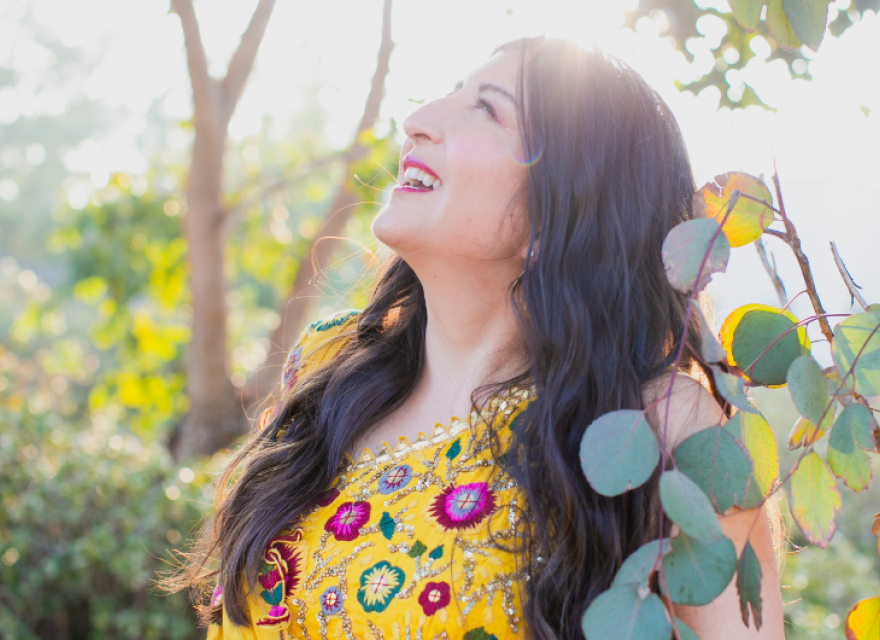 Susanna Barkataki headshot