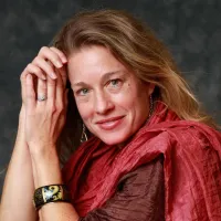 Mara Branscombe headshot