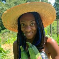 Sundar Ashni headshot