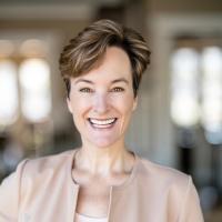 Christine Fuchs headshot 