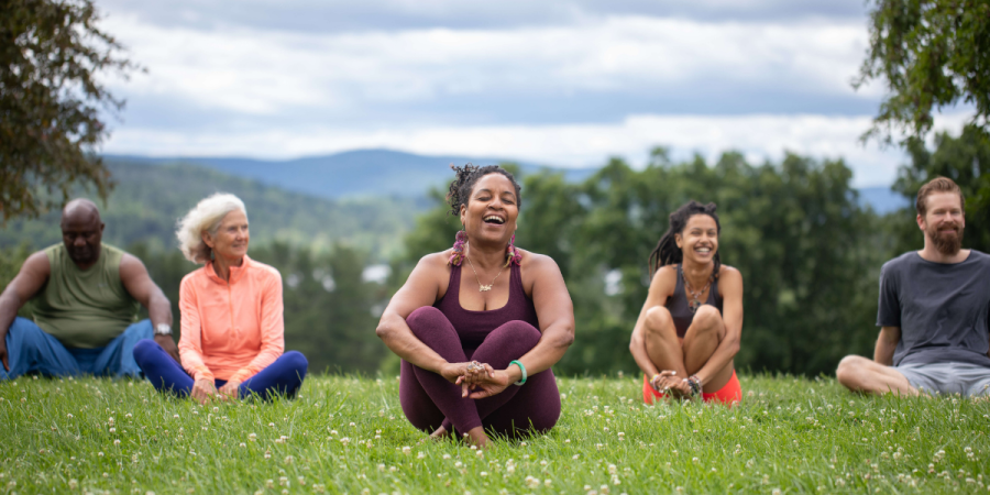 rr yoga outside