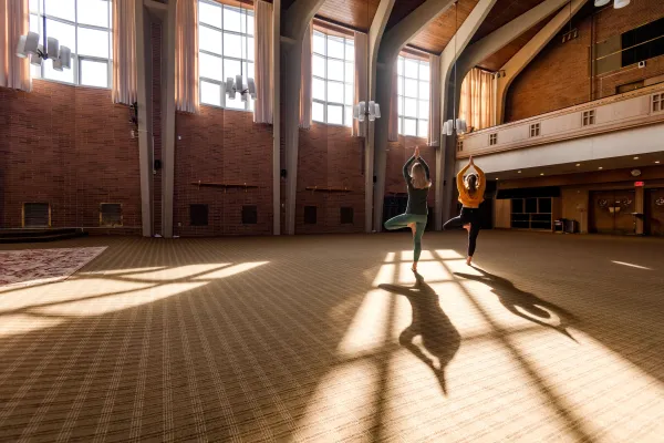 Indoors Yoga