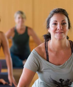 yinyogaretreat_hero.jpg