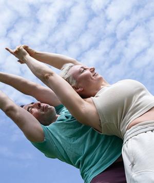 couple spring yoga