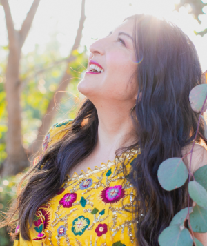 Susanna Barkataki headshot