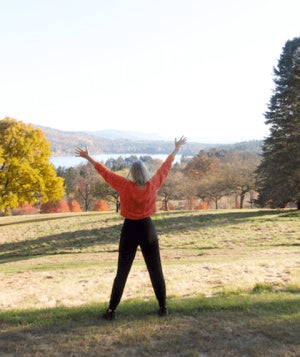 Fall arms outstretched